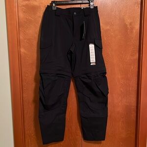 Navy 30x30 5.11 tactical zip off pant. New